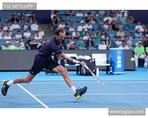 杭州网球队在洲际杯中的战术表现分析与点评 杭州网球队在洲际杯中的战术表现分析与点评