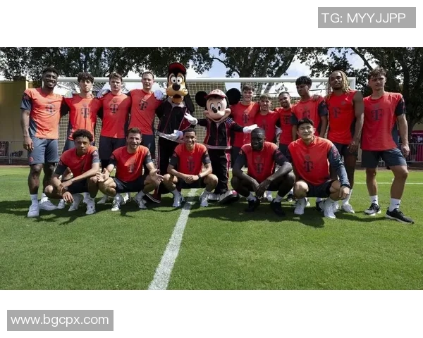 曼联足球明星阵容解析及其在球队历史中的重要性 曼联足球明星阵容解析及其在球队历史中的重要性