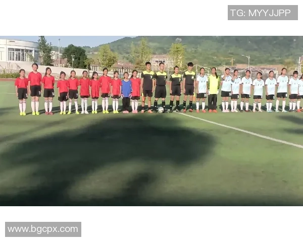 足球明星张琳艳:从青涩少女到绿茵场上的璀璨之星的成长之路 足球明星张琳艳:从青涩少女到绿茵场上的璀璨之星的成长之路