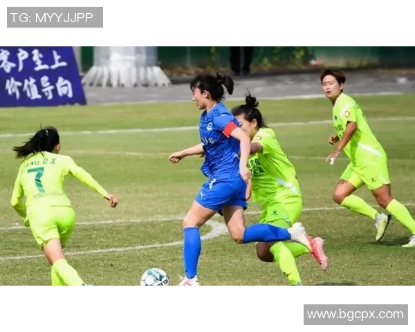 武汉足球队在邀请赛中以96分高居积分榜首位展现强劲实力 武汉足球队在邀请赛中以96分高居积分榜首位展现强劲实力